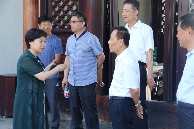 220200720临清市副市长周志雯向省精品旅游促进会专家领导作简要汇报 005_副本.jpg