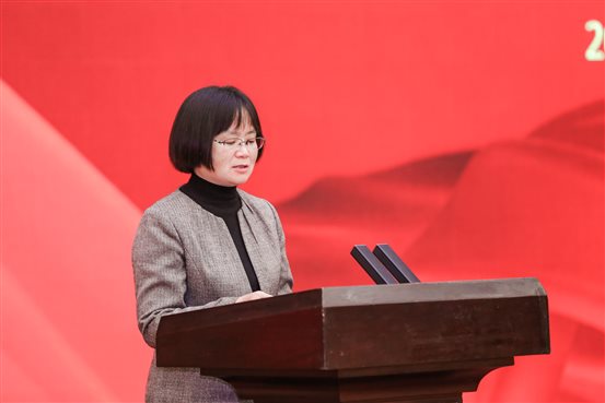周春艳